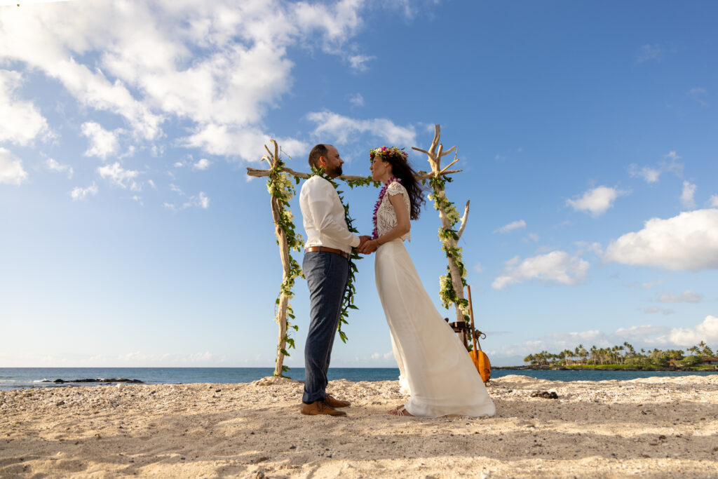 Multiple locations for a full day Hawaii elopement